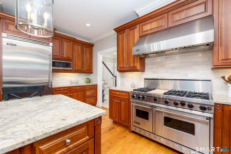 14 Scarborough Drive Avon CT 06001