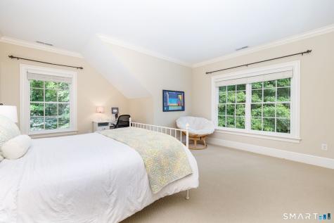 14 Scarborough Drive Avon CT 06001