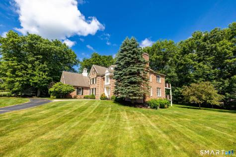 14 Scarborough Drive Avon CT 06001