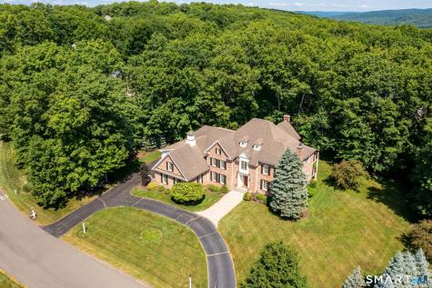 14 Scarborough Drive Avon CT 06001