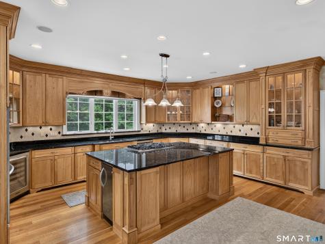 55 Hunters Ridge Rocky Hill CT 06067