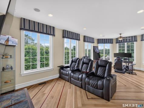 55 Hunters Ridge Rocky Hill CT 06067