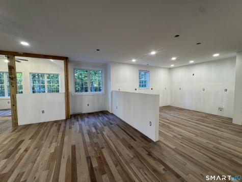 26 Hyde Farm Terrace East Hampton CT 06424