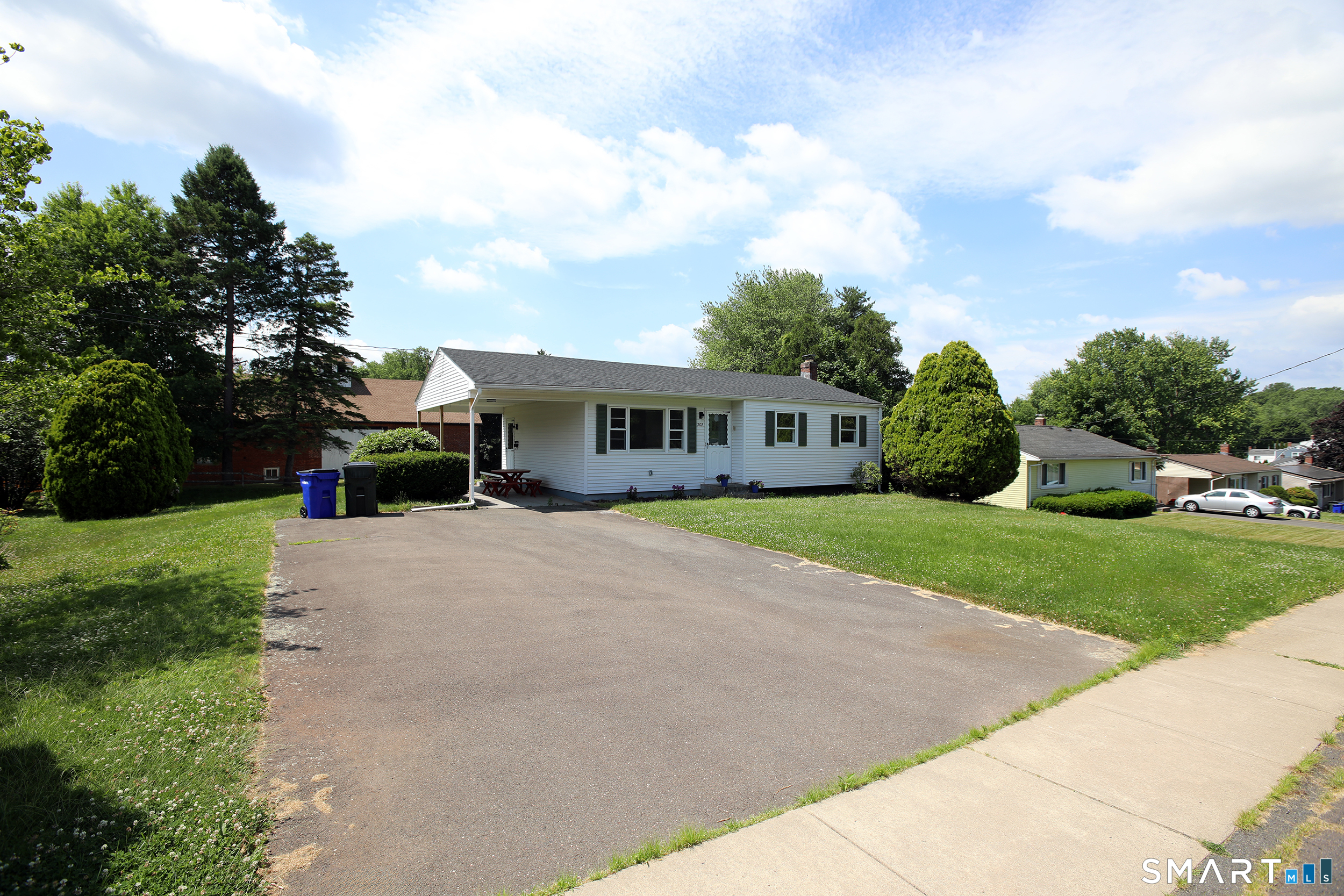 202 Reed Avenue Windsor Locks CT 06096