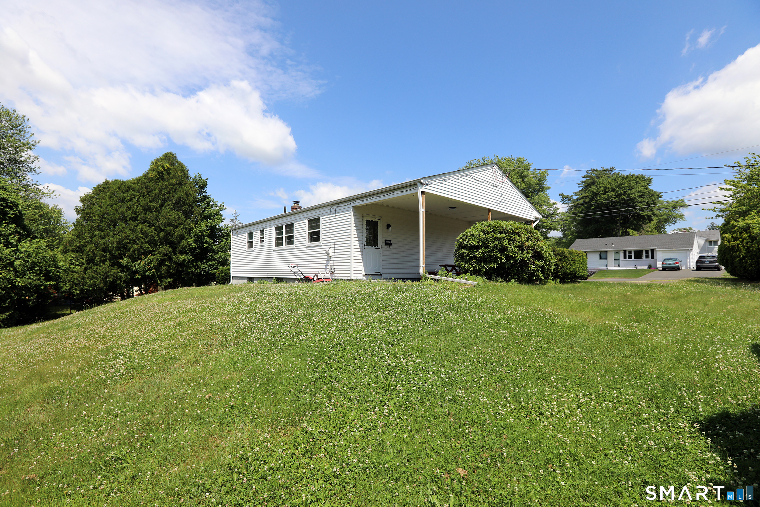 202 Reed Avenue Windsor Locks CT 06096
