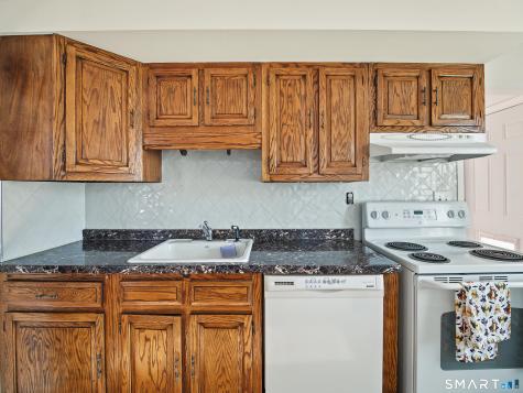 76 Great Circle Road West Haven CT 06516