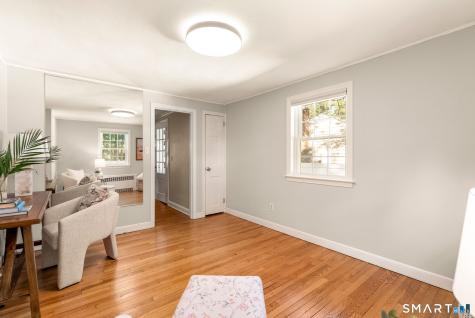 27 Hilltop Drive West Hartford CT 06107