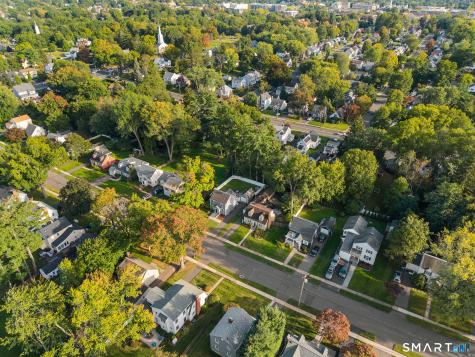 27 Hilltop Drive West Hartford CT 06107