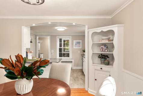 27 Hilltop Drive West Hartford CT 06107