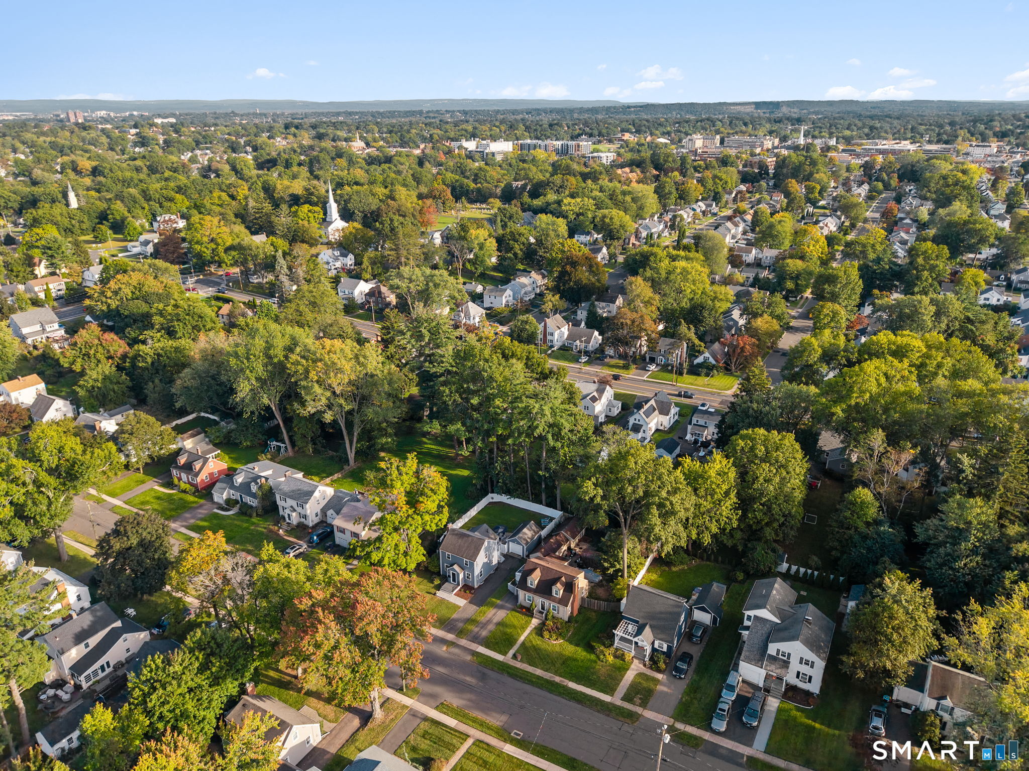 27 Hilltop Drive West Hartford CT 06107