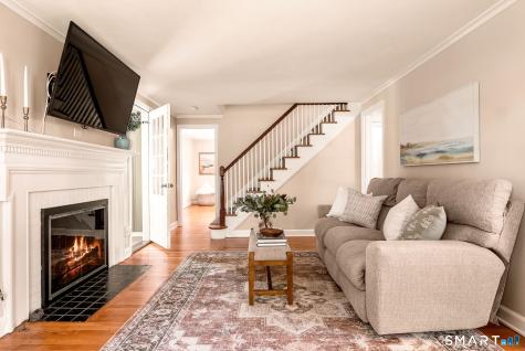 27 Hilltop Drive West Hartford CT 06107