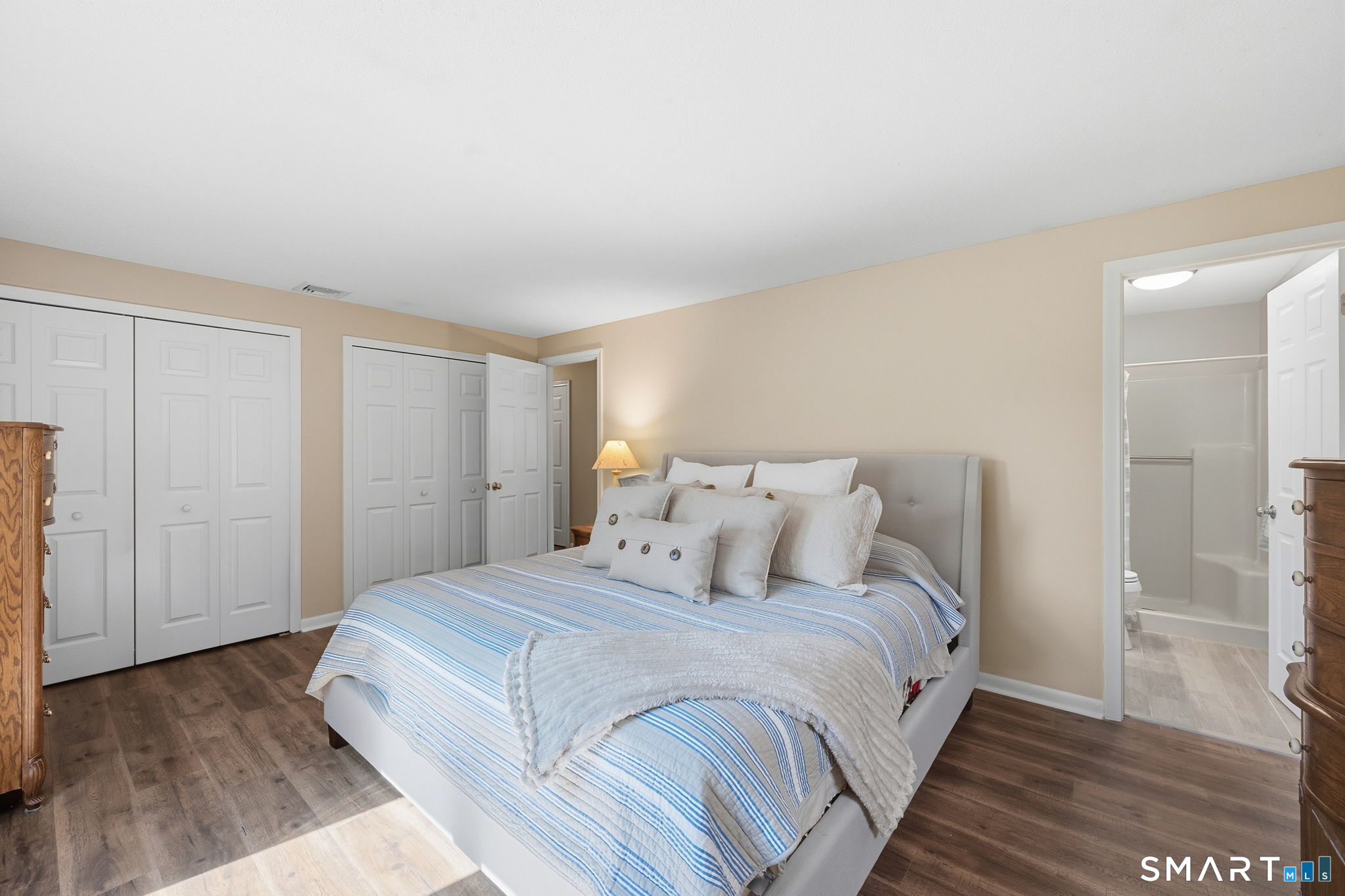 207 Lisa Drive South Windsor CT 06074