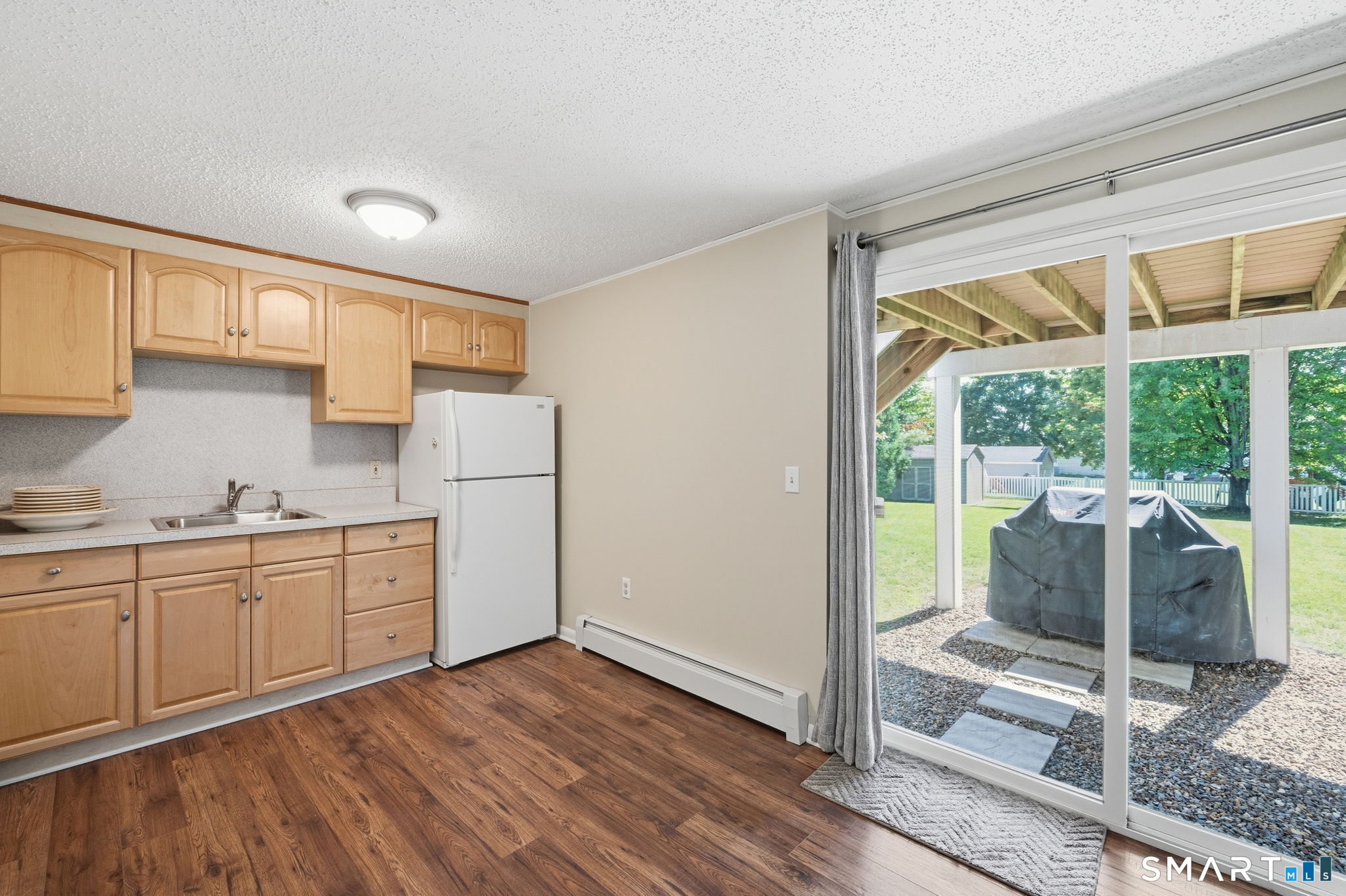 207 Lisa Drive South Windsor CT 06074