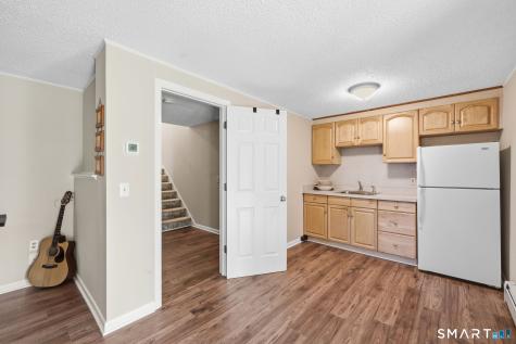 207 Lisa Drive South Windsor CT 06074
