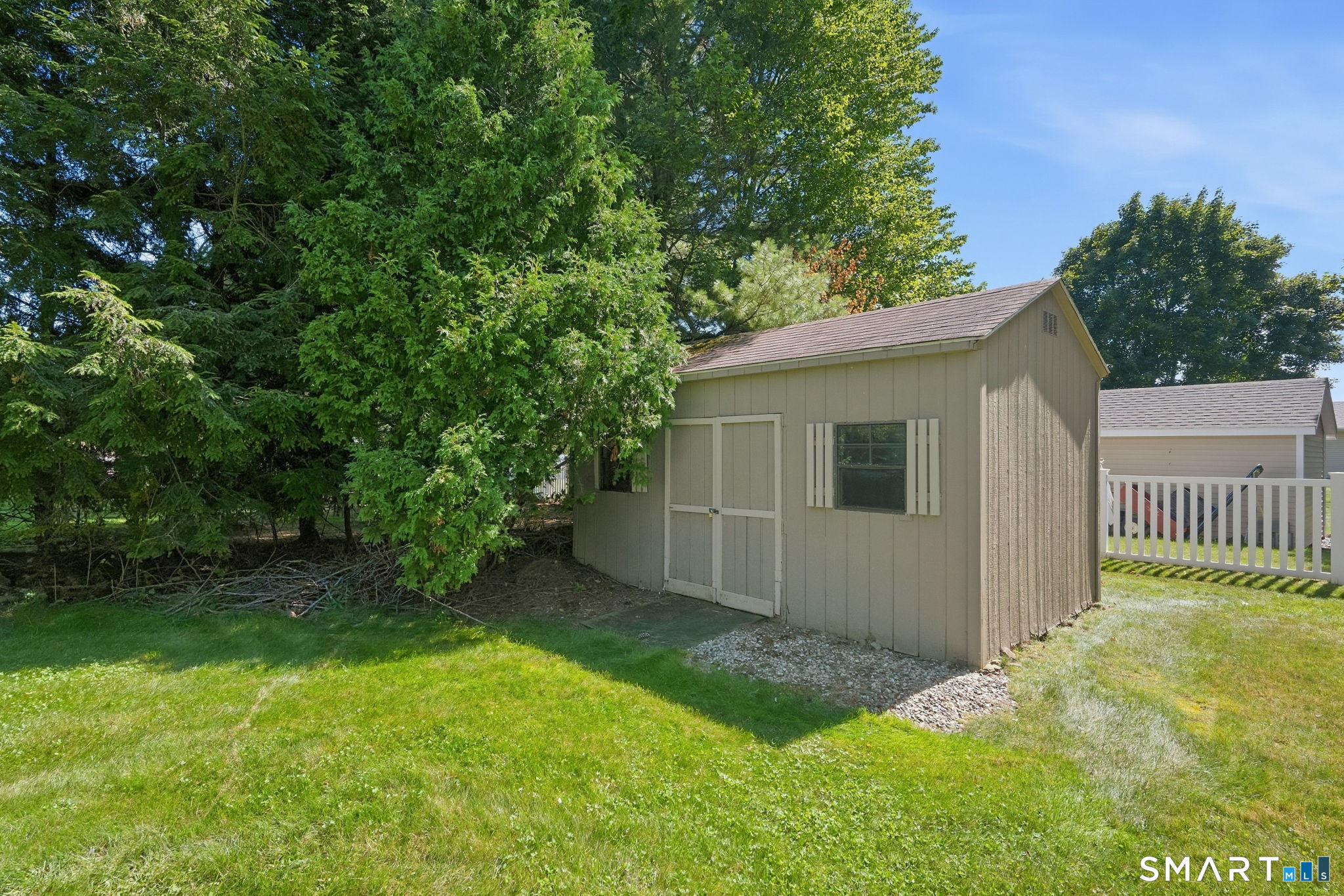 207 Lisa Drive South Windsor CT 06074