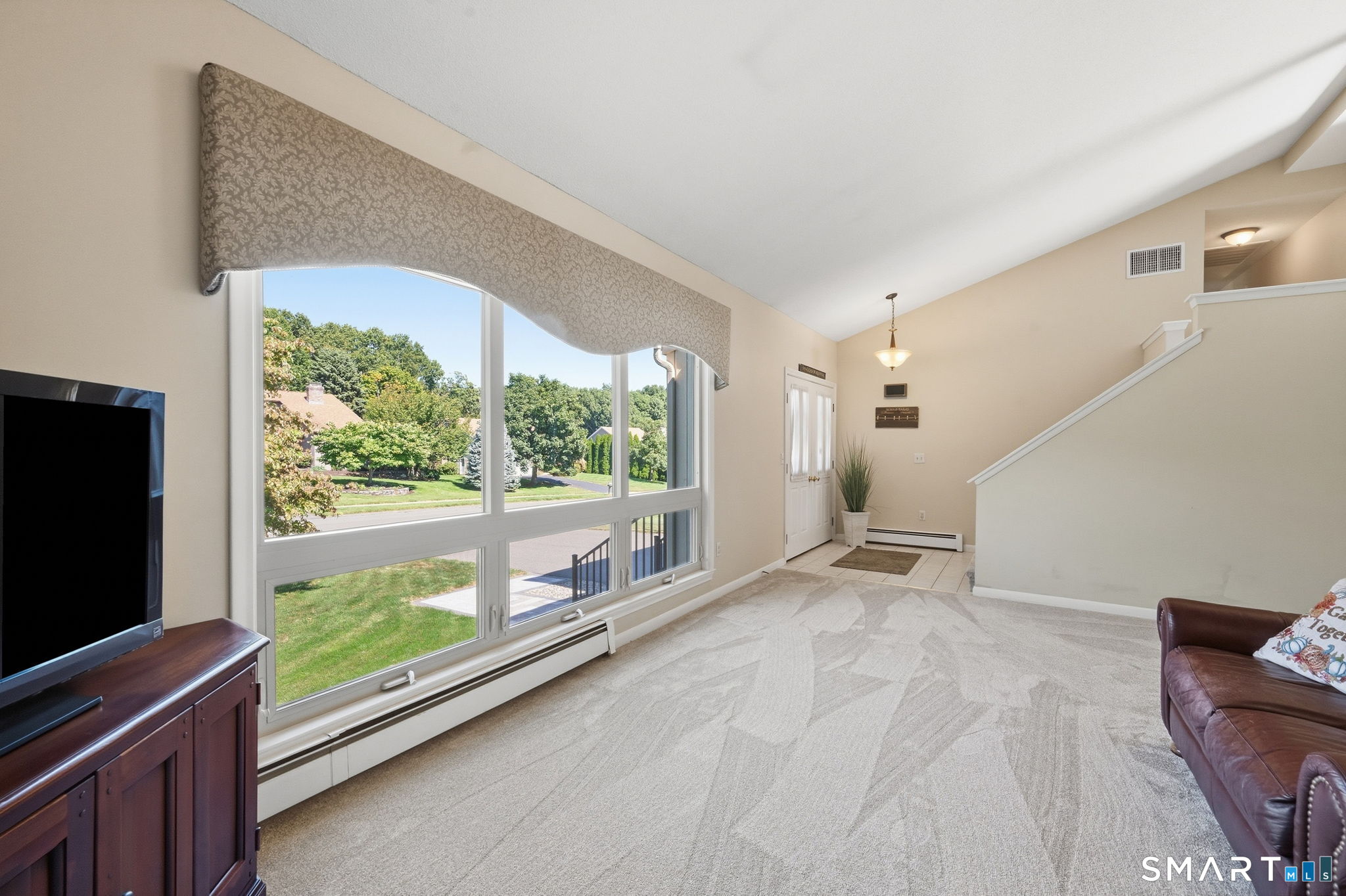 207 Lisa Drive South Windsor CT 06074