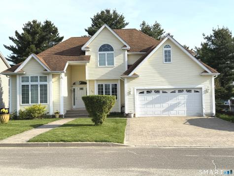 35 Emerald Pines Road Waterbury CT 06704