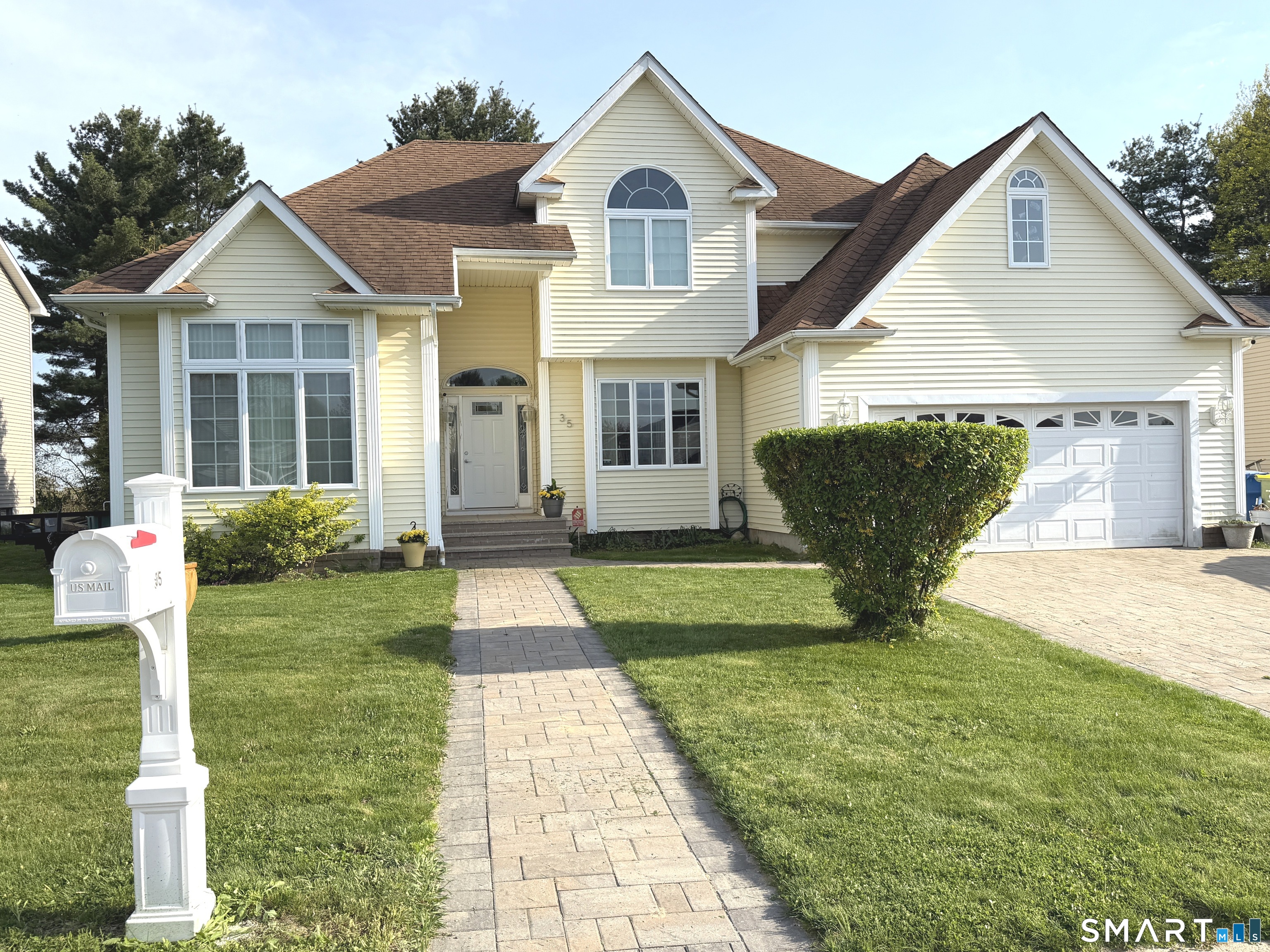 35 Emerald Pines Road Waterbury CT 06704
