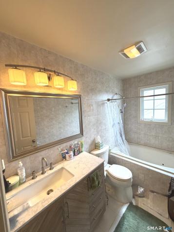 35 Emerald Pines Road Waterbury CT 06704