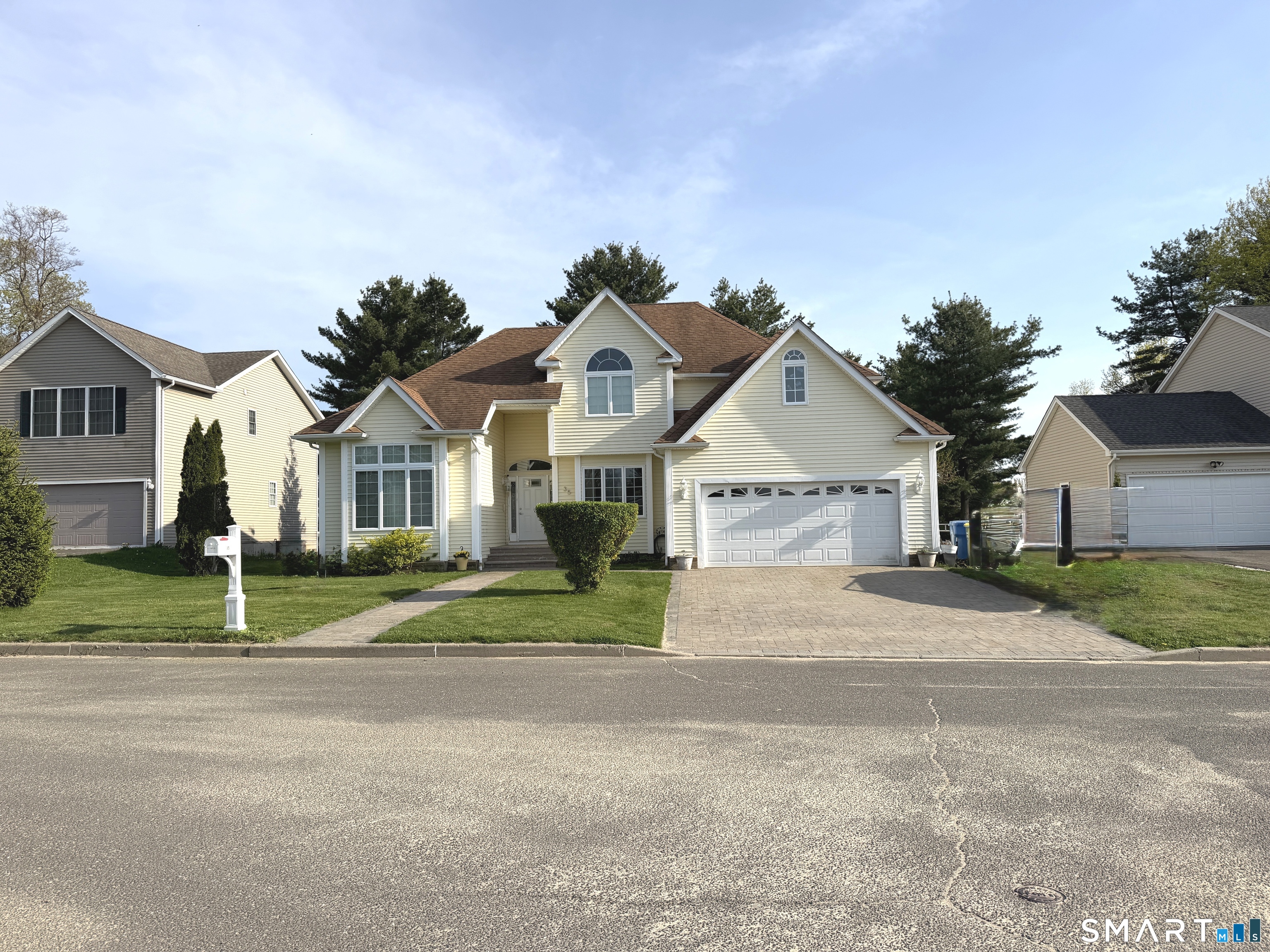 35 Emerald Pines Road Waterbury CT 06704