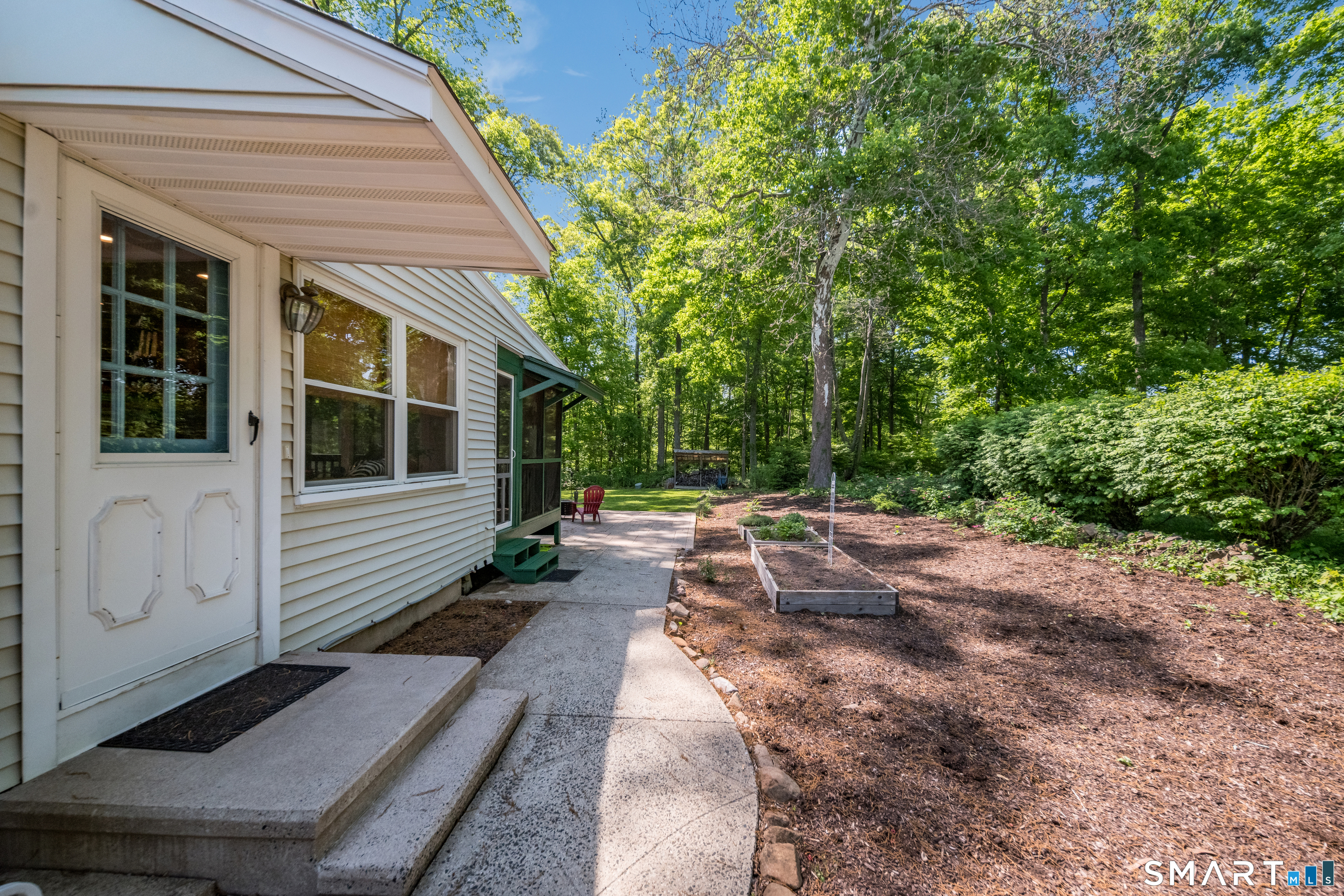 34 Evergreen Drive North Branford CT 06471