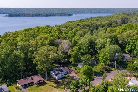 34 Evergreen Drive North Branford CT 06471