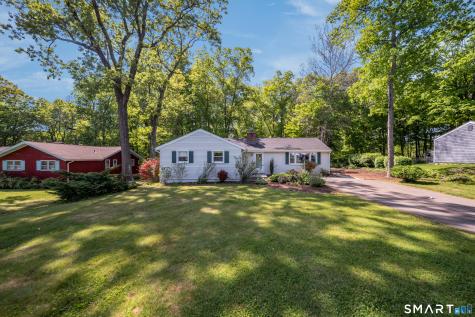 34 Evergreen Drive North Branford CT 06471