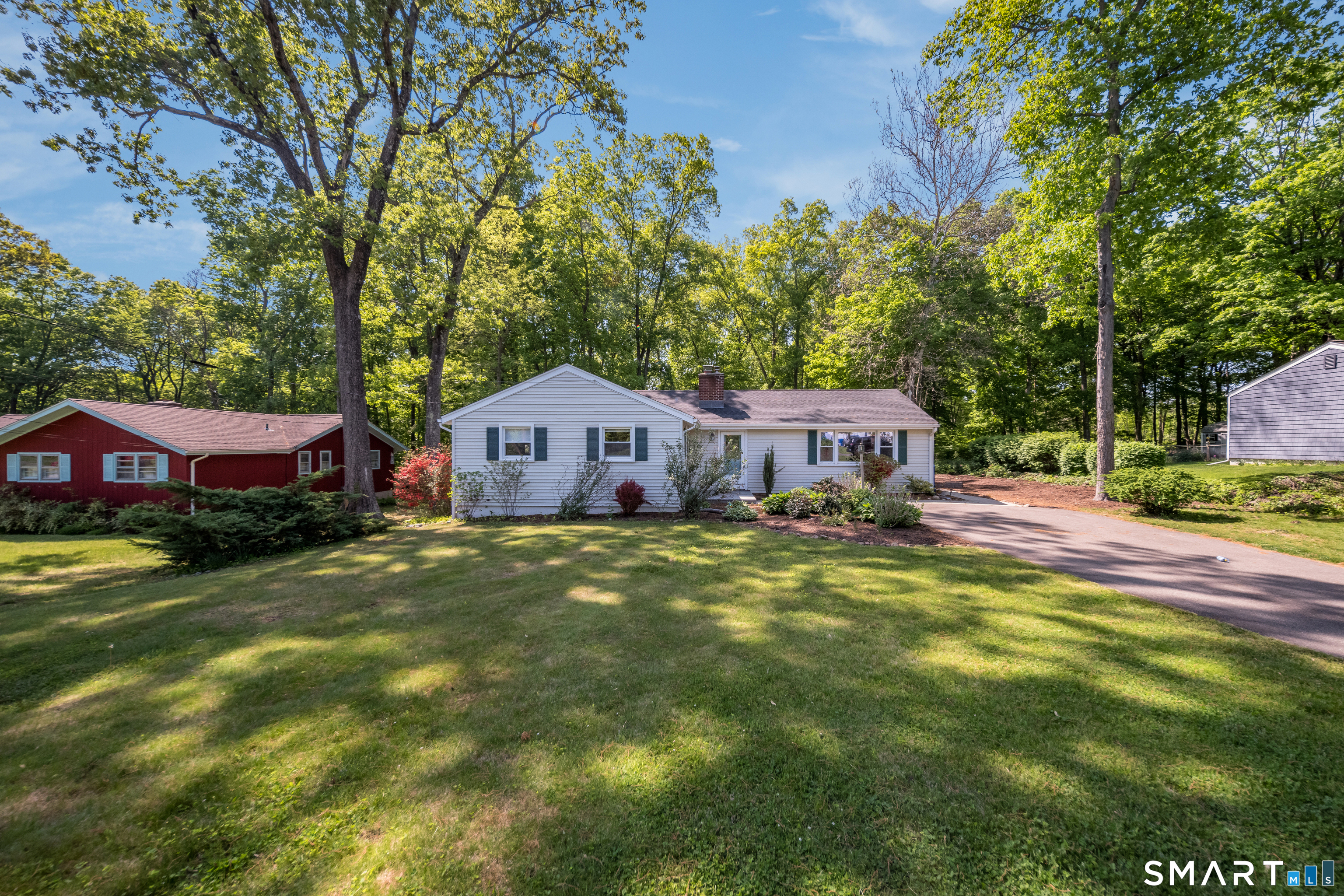 34 Evergreen Drive North Branford CT 06471