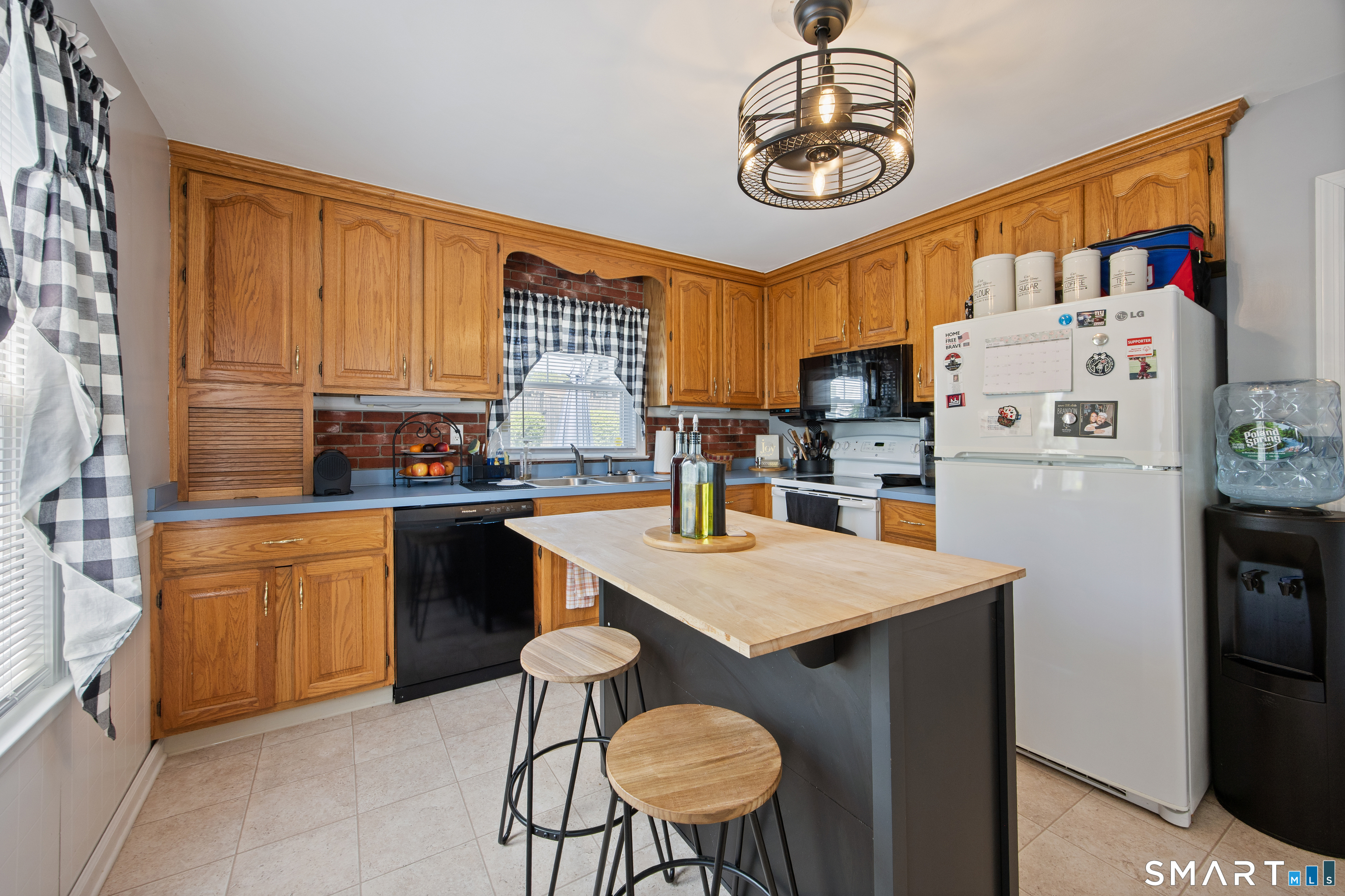 45 Rockwell Avenue Waterbury CT 06708
