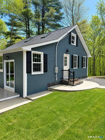 15 Towner Lane Oxford CT 06478