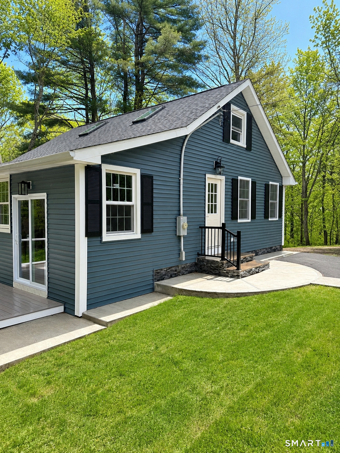 15 Towner Lane Oxford CT 06478