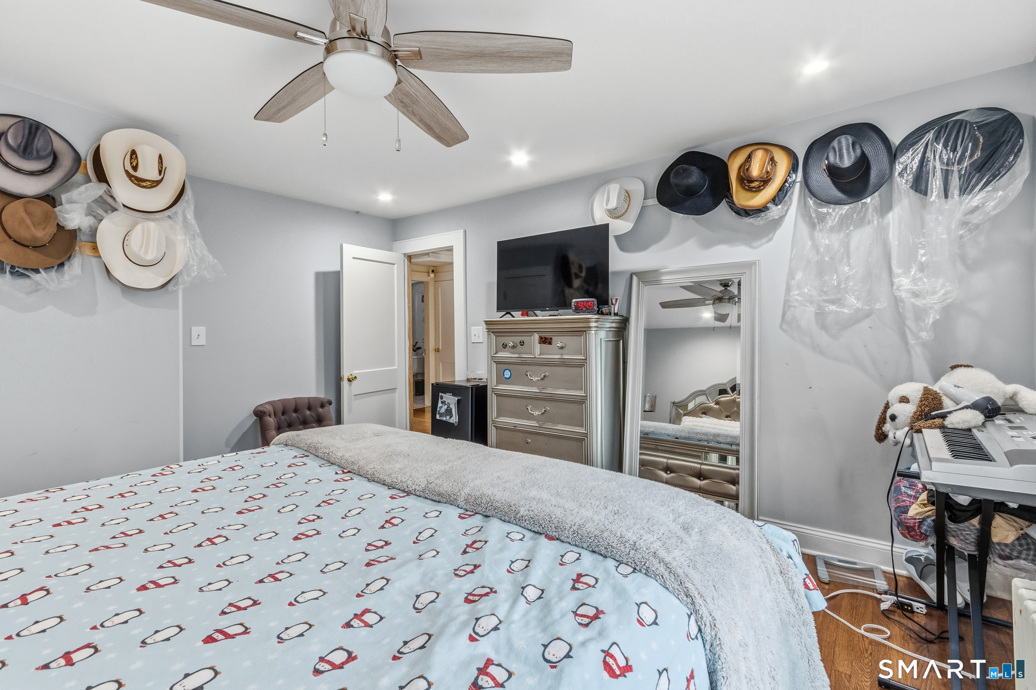 3461 Main Street Bridgeport CT 06606