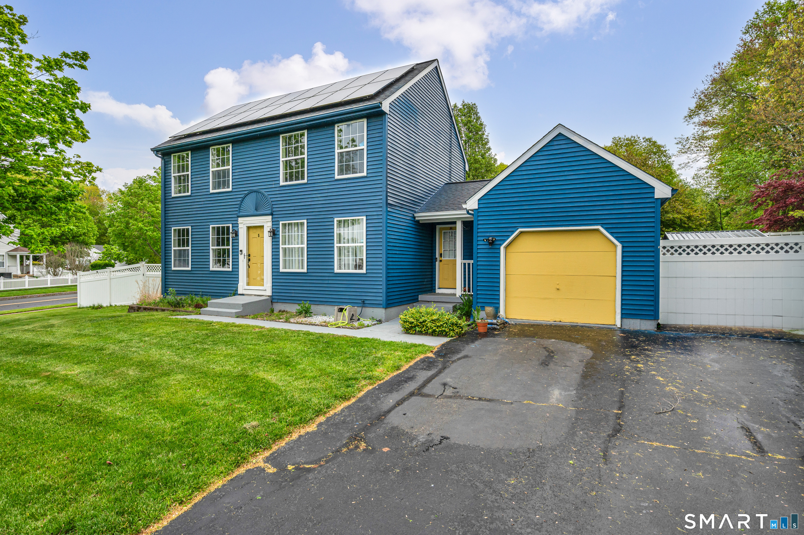 5 Bentley Drive Manchester CT 06040