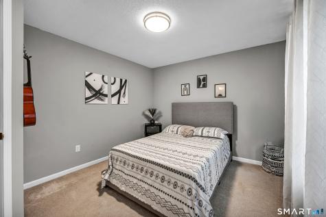 5 Bentley Drive Manchester CT 06040