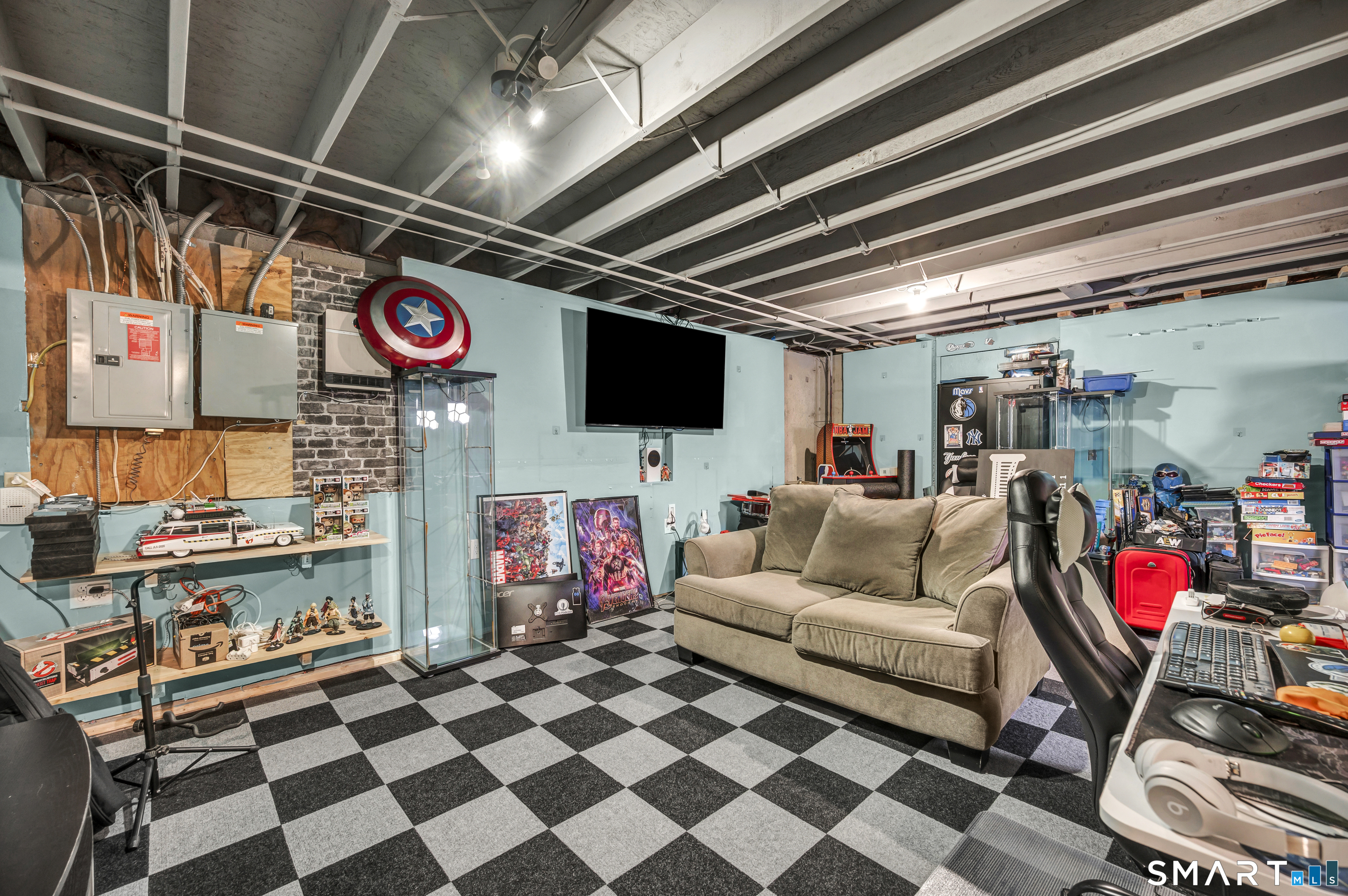 5 Bentley Drive Manchester CT 06040