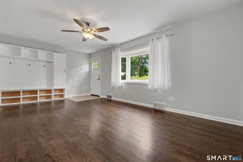 15 Whitwell Street Milford CT 06460
