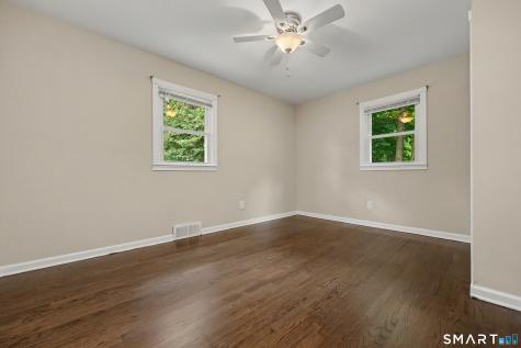 15 Whitwell Street Milford CT 06460