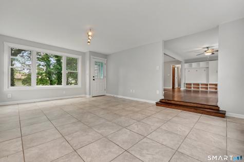 15 Whitwell Street Milford CT 06460