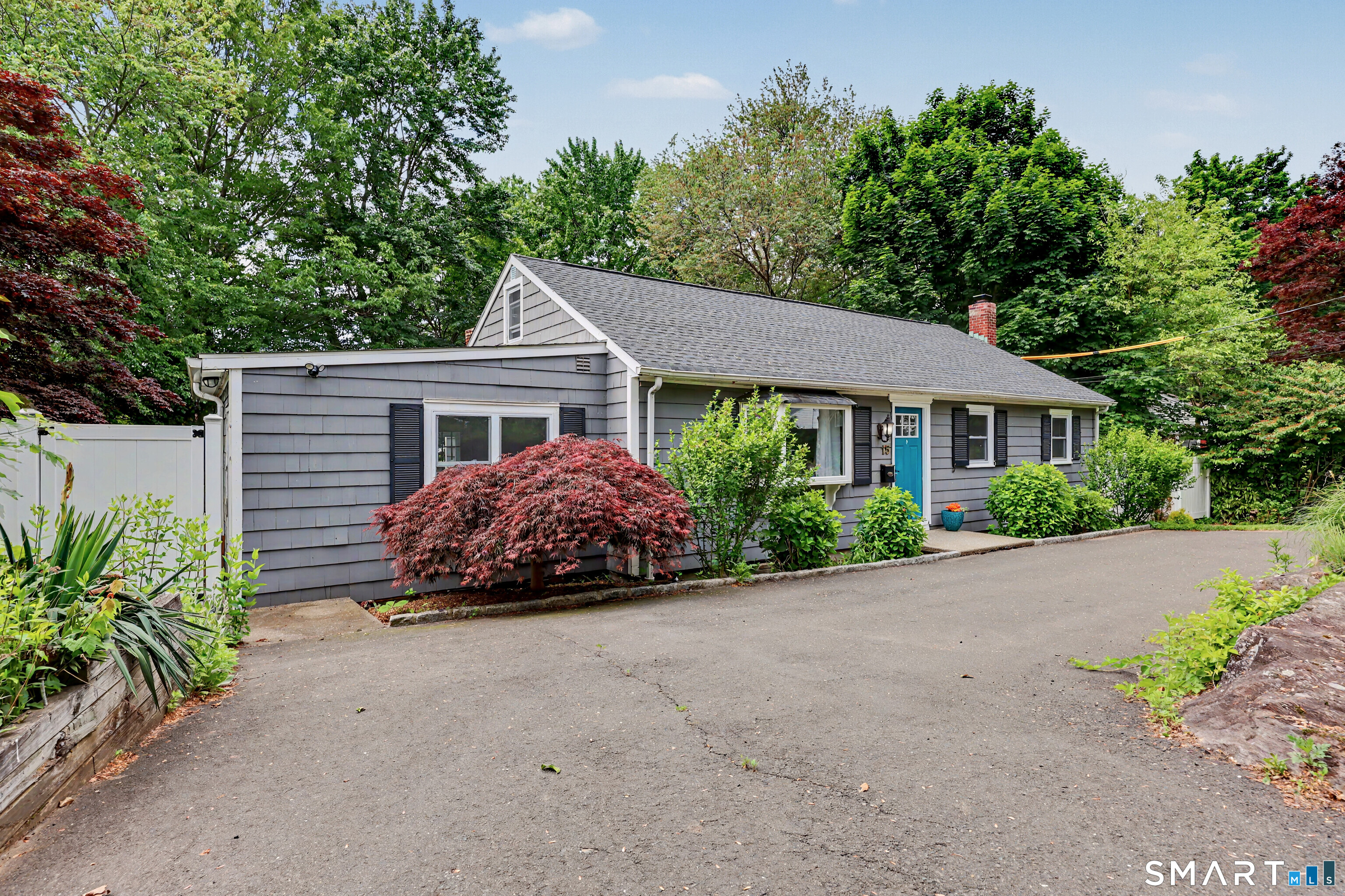 15 Whitwell Street Milford CT 06460