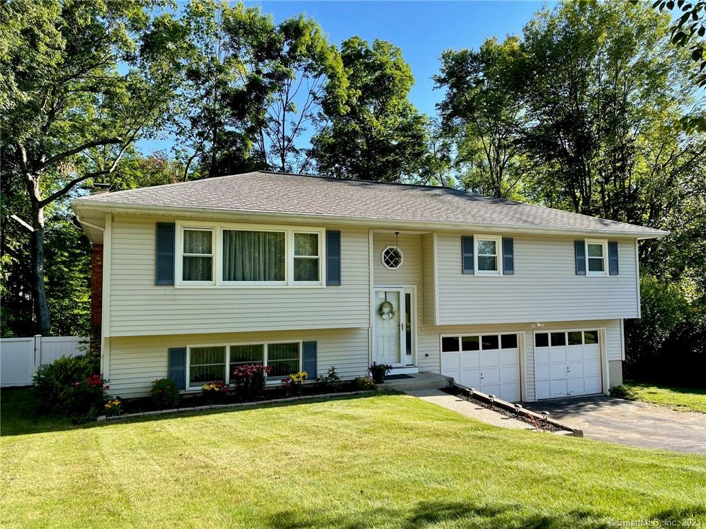 52 Oak Ridge Road Bethel CT 06801