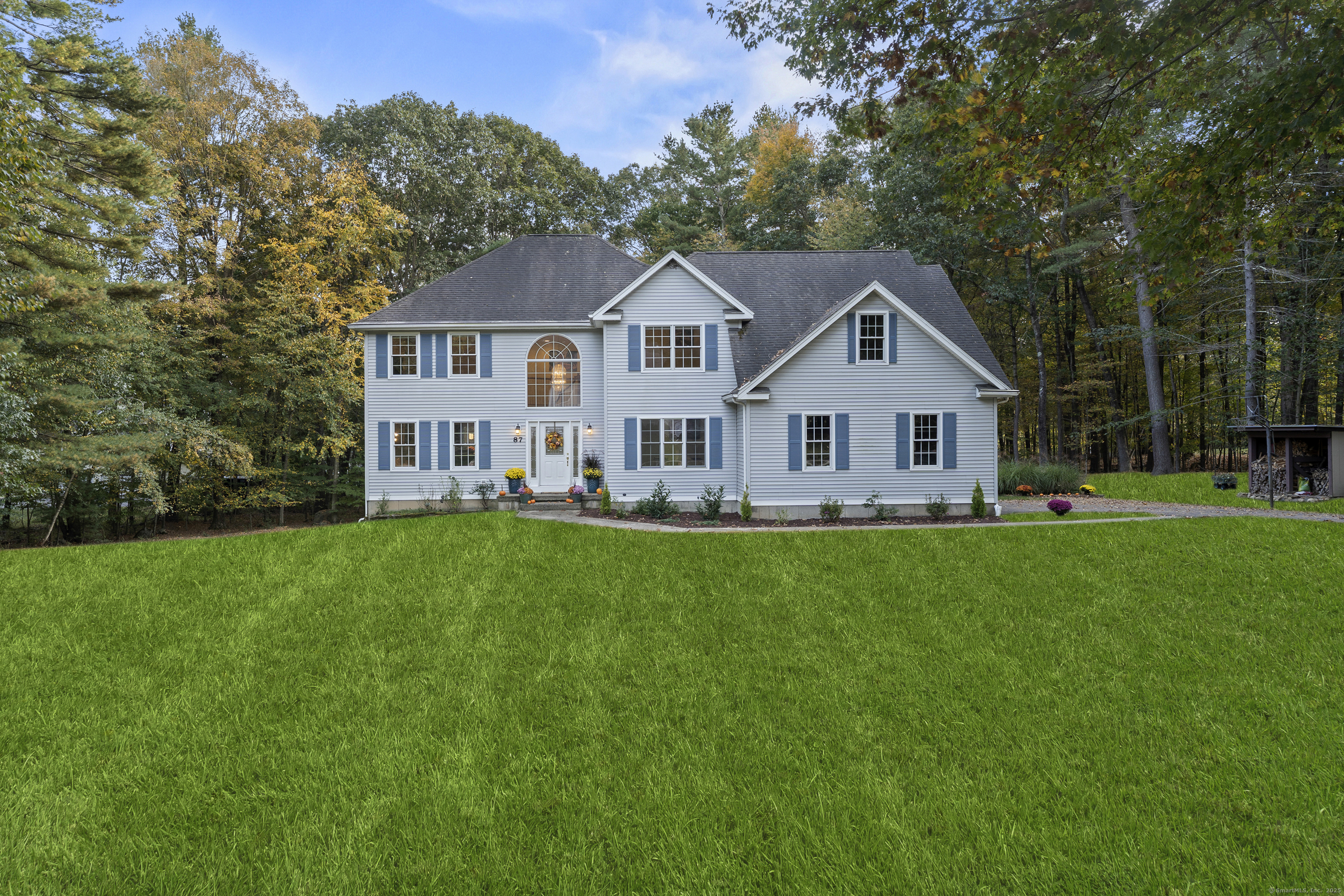87 Avebury Lane Tolland CT 06084