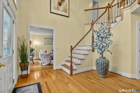 87 Avebury Lane Tolland CT 06084