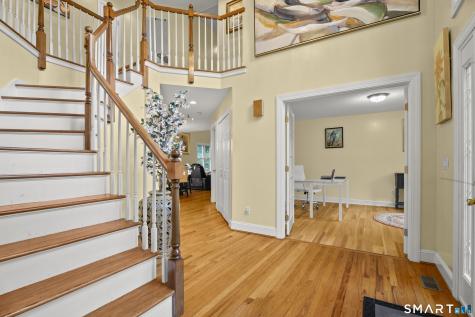 87 Avebury Lane Tolland CT 06084