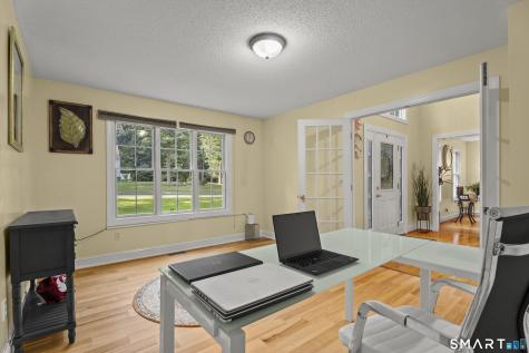 87 Avebury Lane Tolland CT 06084