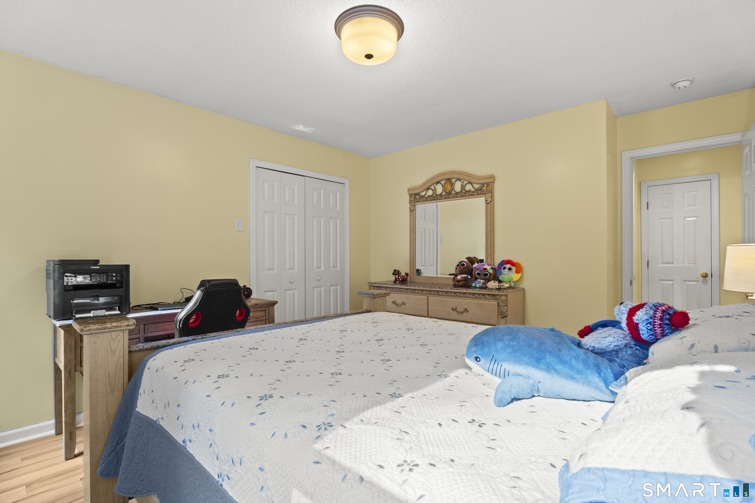 87 Avebury Lane Tolland CT 06084