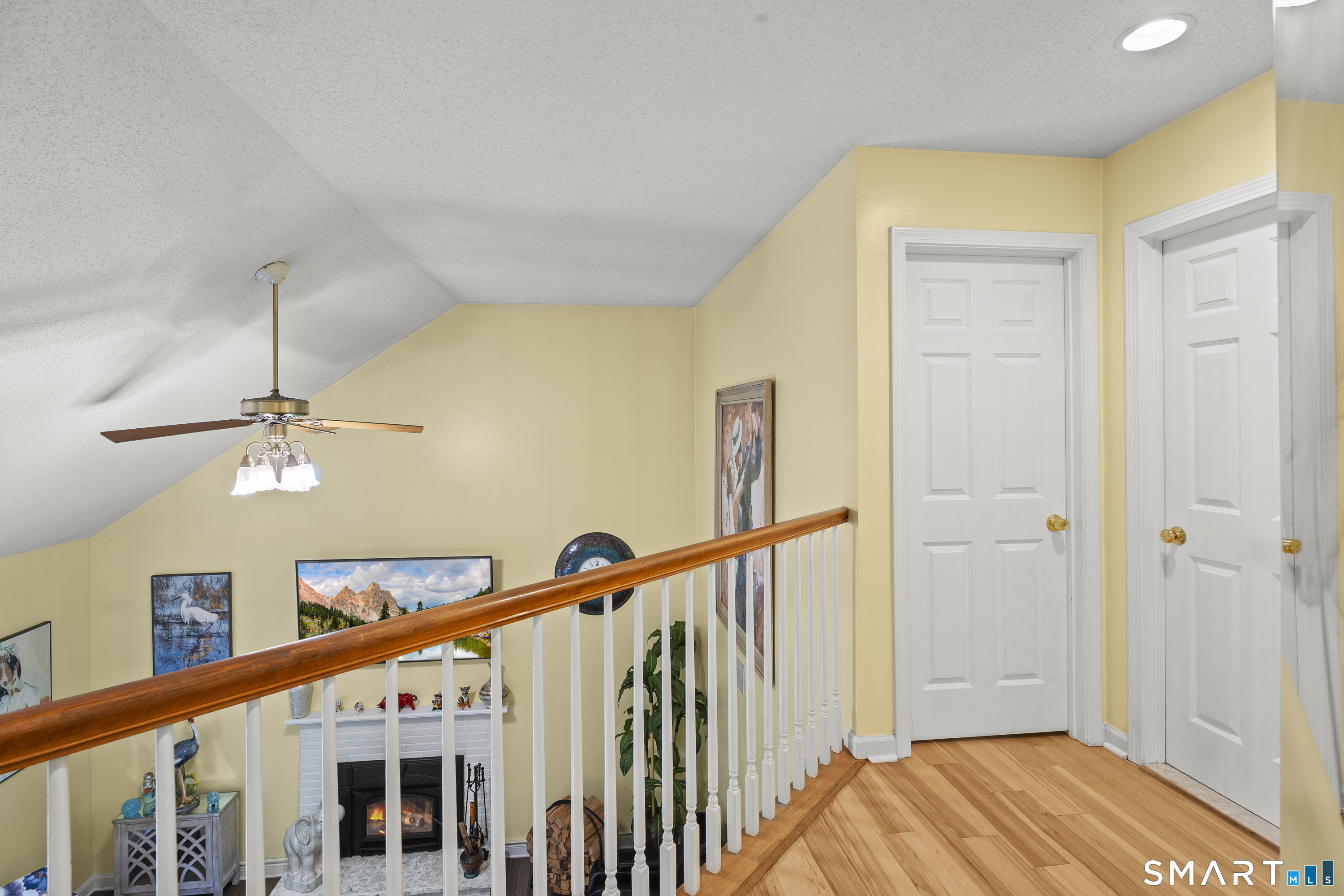 87 Avebury Lane Tolland CT 06084