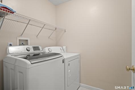 87 Avebury Lane Tolland CT 06084