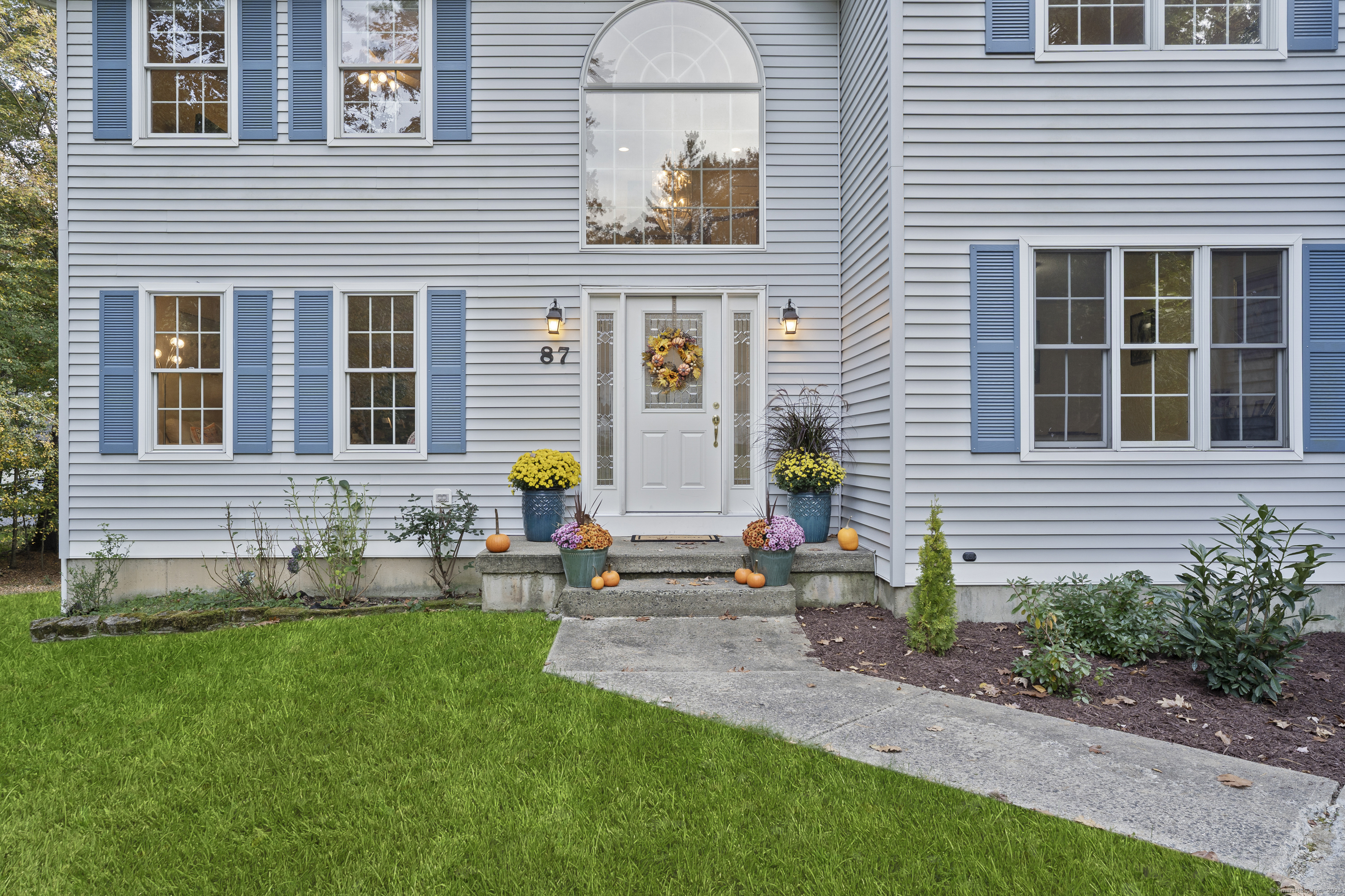 87 Avebury Lane Tolland CT 06084
