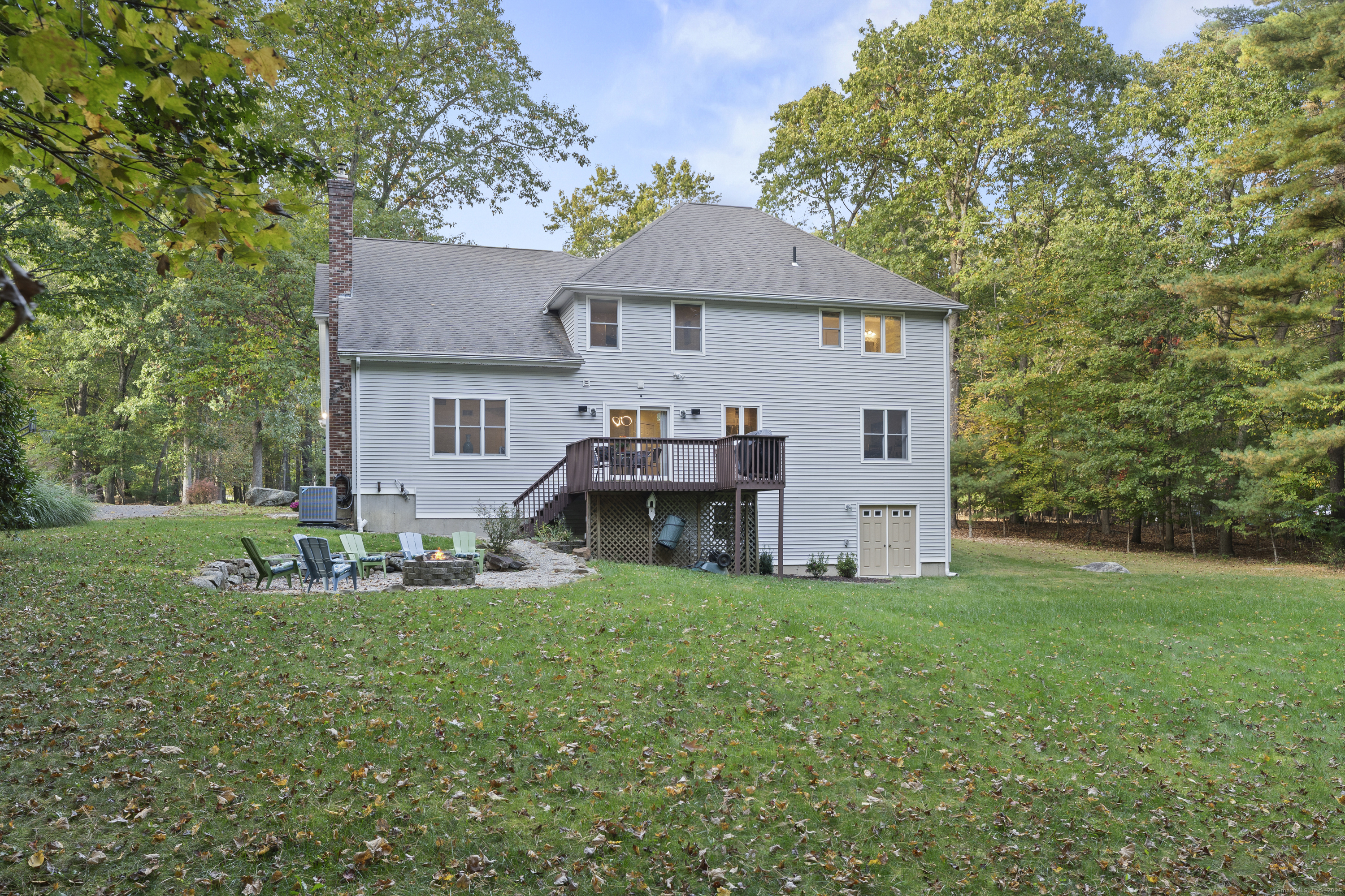 87 Avebury Lane Tolland CT 06084