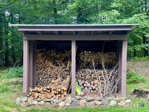 87 Avebury Lane Tolland CT 06084